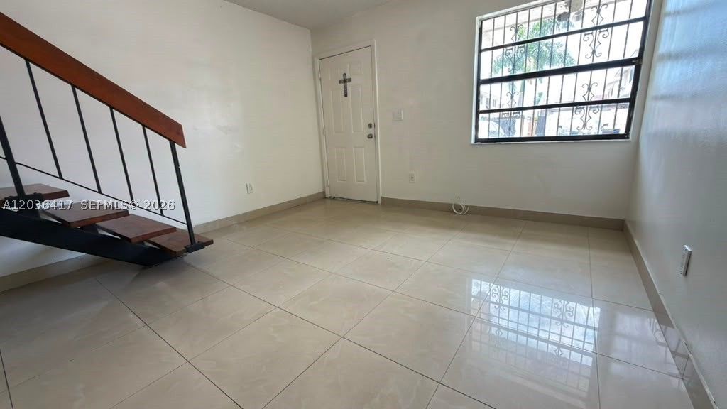 5388 W 24th Ave #110, Hialeah FL 33016