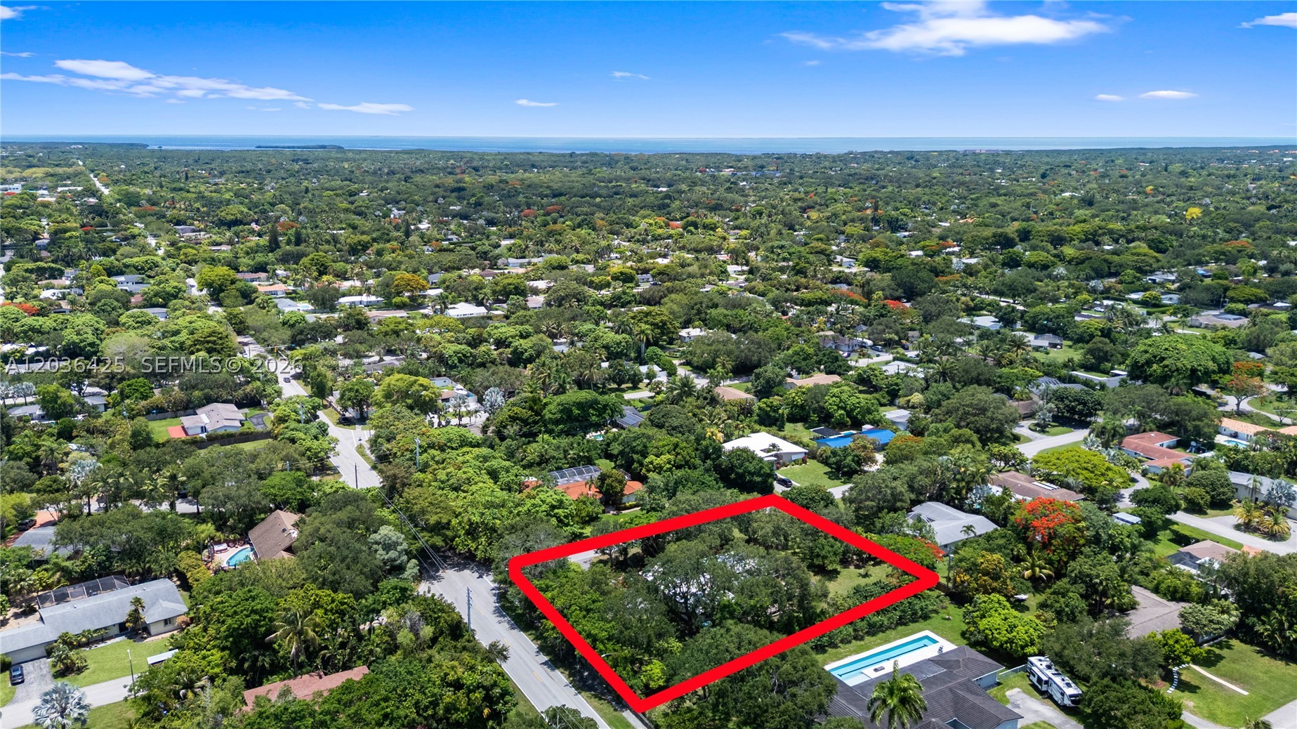 15200 SW 88th Ave, Palmetto Bay FL 33157