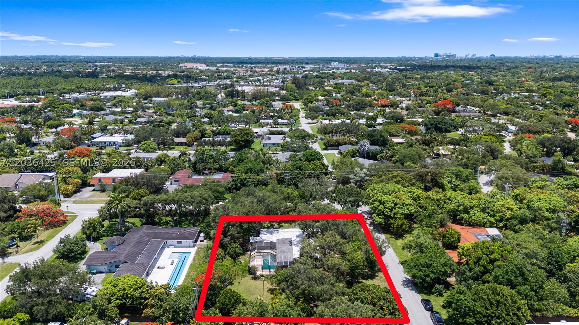 15200 SW 88th Ave, Palmetto Bay FL 33157