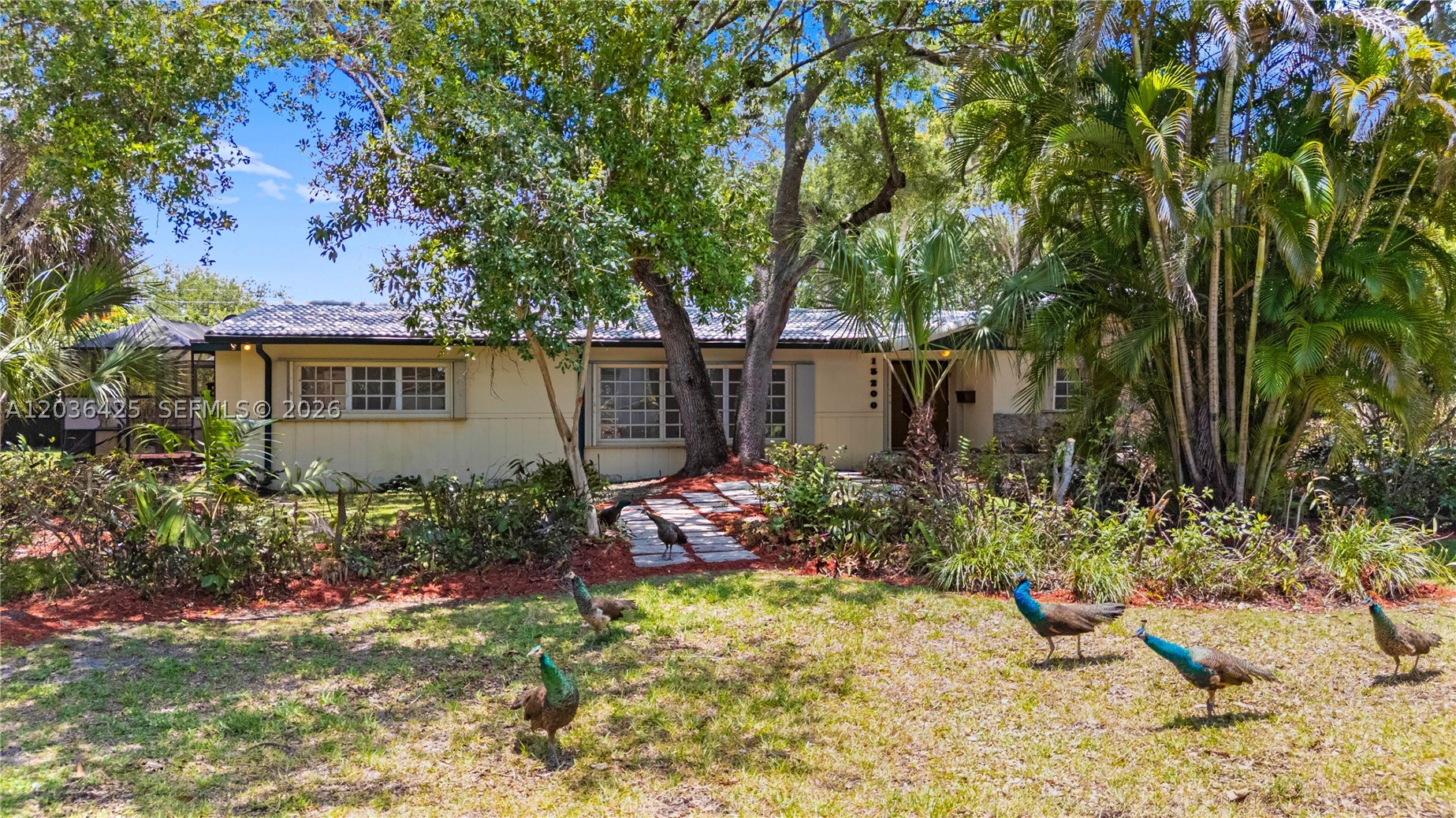 15200 SW 88th Ave, Palmetto Bay FL 33157