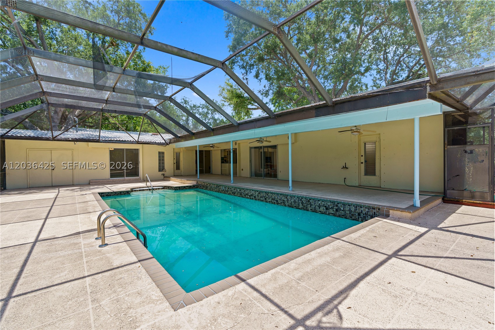 15200 SW 88th Ave, Palmetto Bay FL 33157