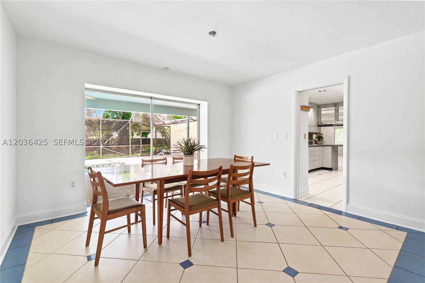 15200 SW 88th Ave, Palmetto Bay FL 33157
