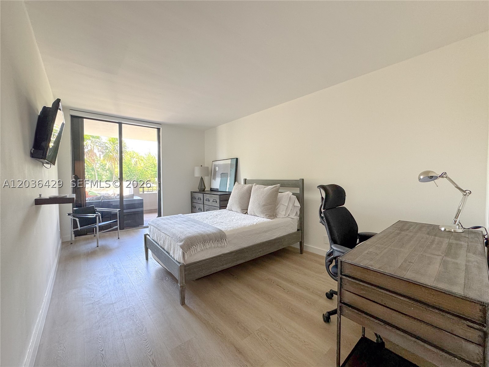 101 Crandon Blvd #170, Key Biscayne FL 33149