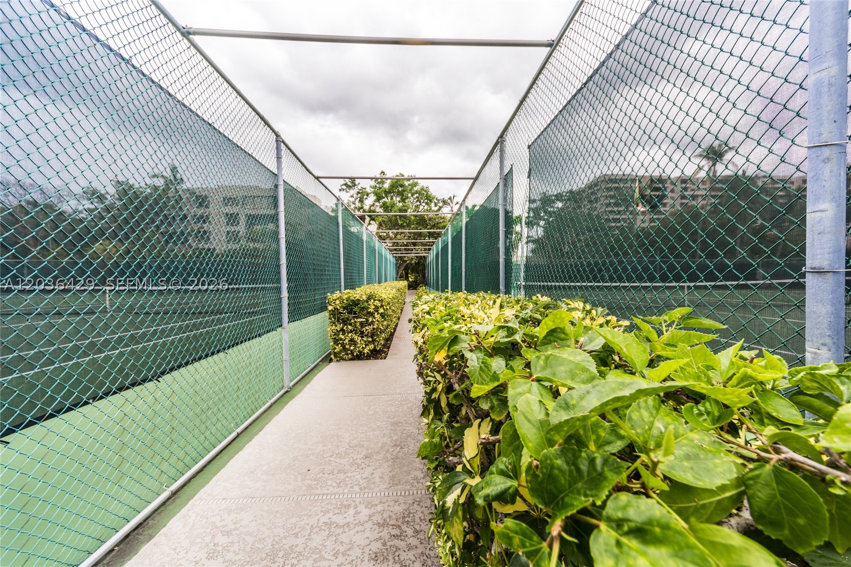 101 Crandon Blvd #170, Key Biscayne FL 33149