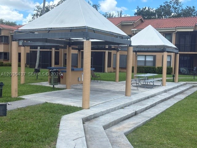 15545 N Miami Lakeway N #303, Miami Lakes FL 33014
