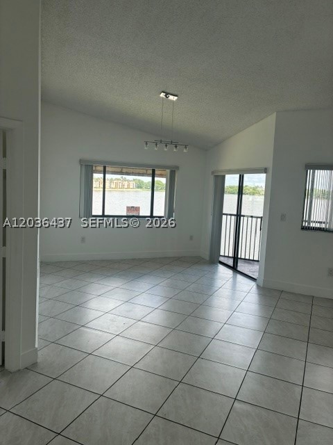 15545 N Miami Lakeway N #303, Miami Lakes FL 33014