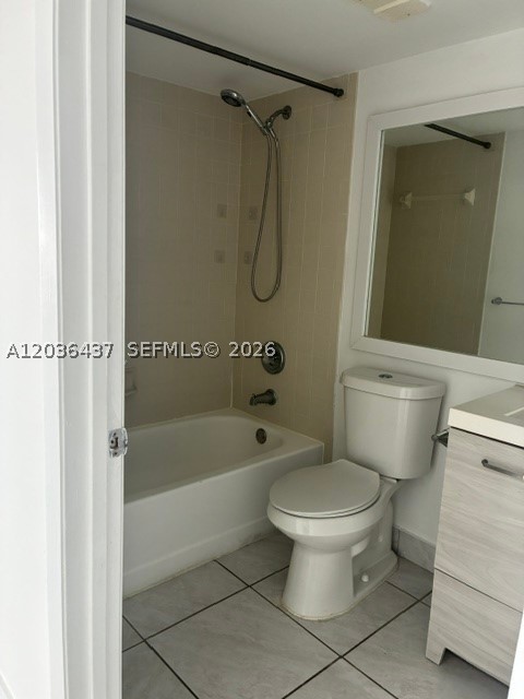 15545 N Miami Lakeway N #303, Miami Lakes FL 33014