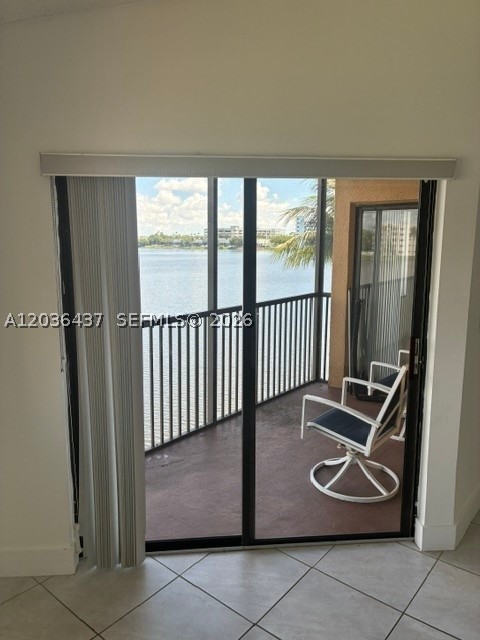 15545 N Miami Lakeway N #303, Miami Lakes FL 33014
