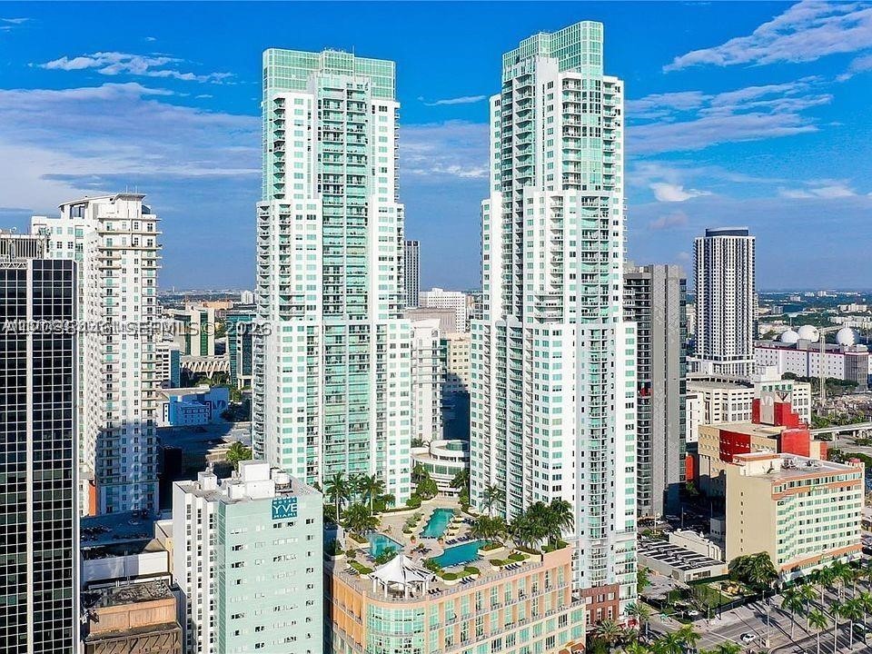 244 Biscayne Blvd #301, Miami FL 33132