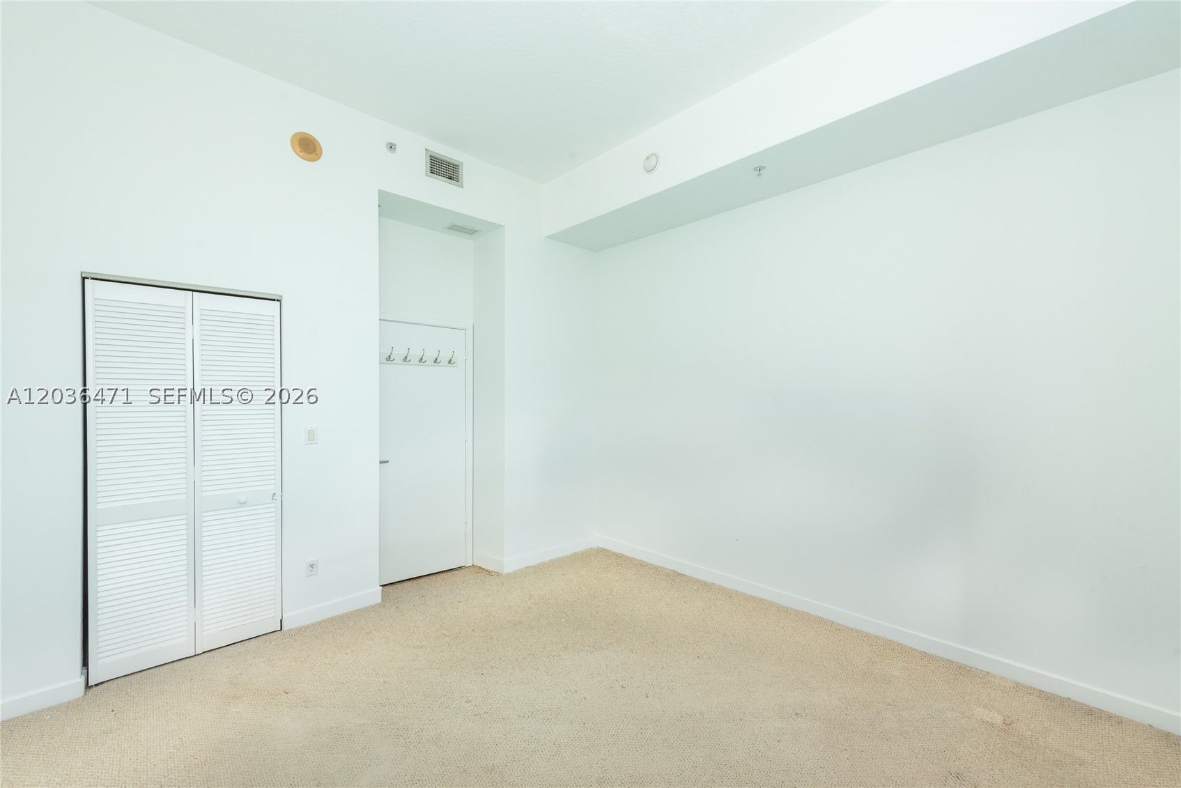 335 S Biscayne Blvd #LPH-04, Miami FL 33131