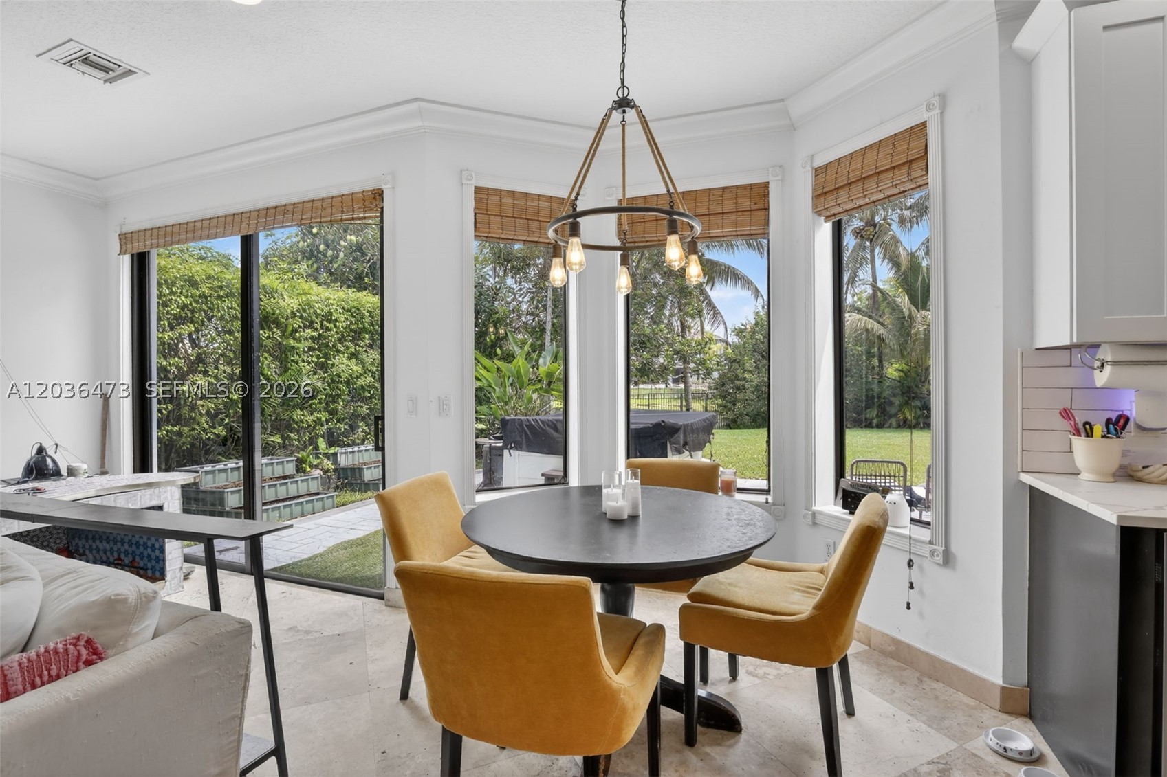 16711 SW 14th St, Pembroke Pines FL 33027