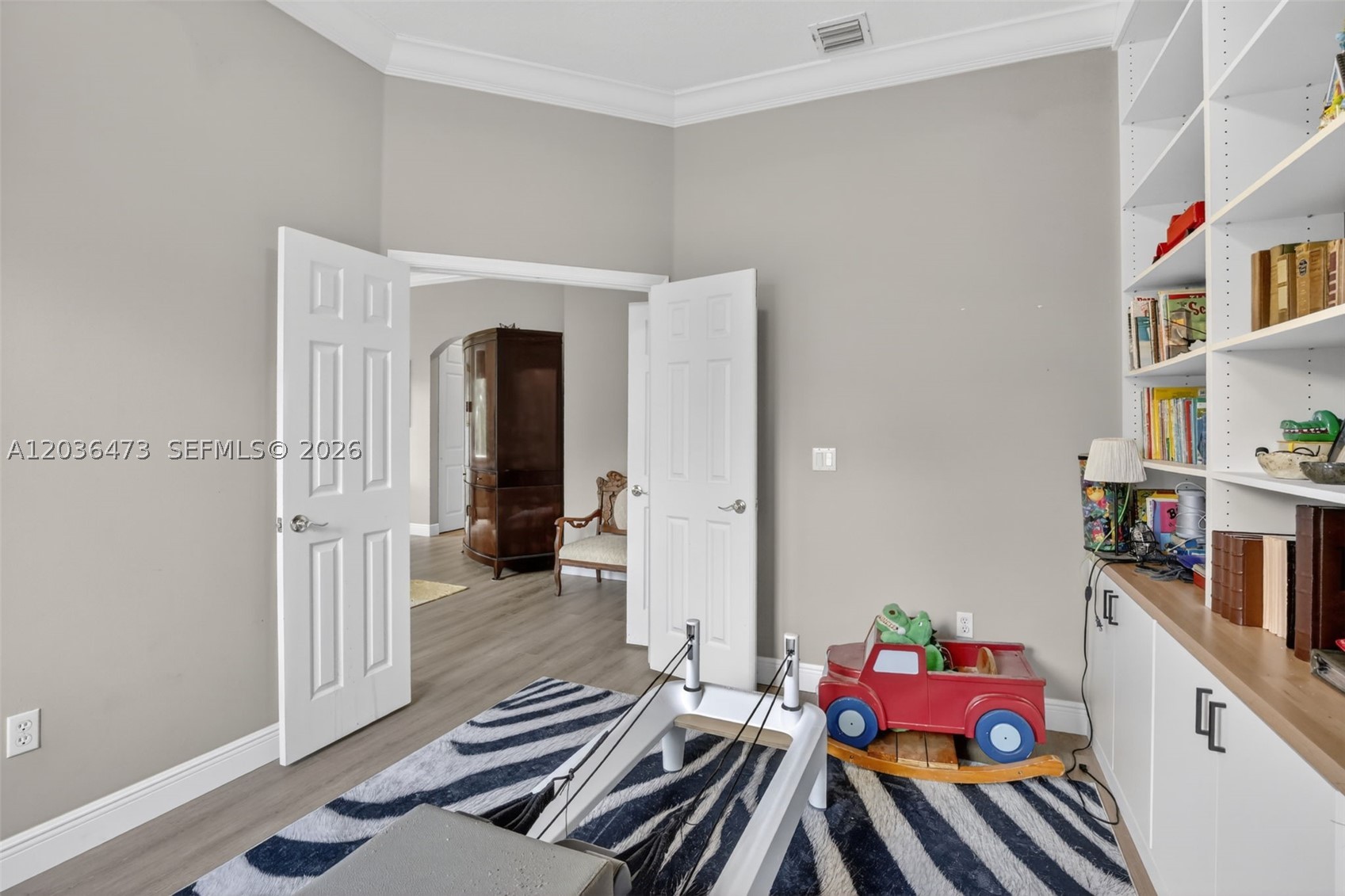 16711 SW 14th St, Pembroke Pines FL 33027