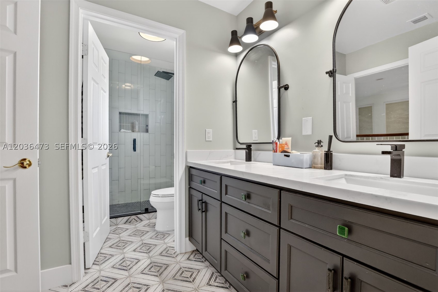 16711 SW 14th St, Pembroke Pines FL 33027