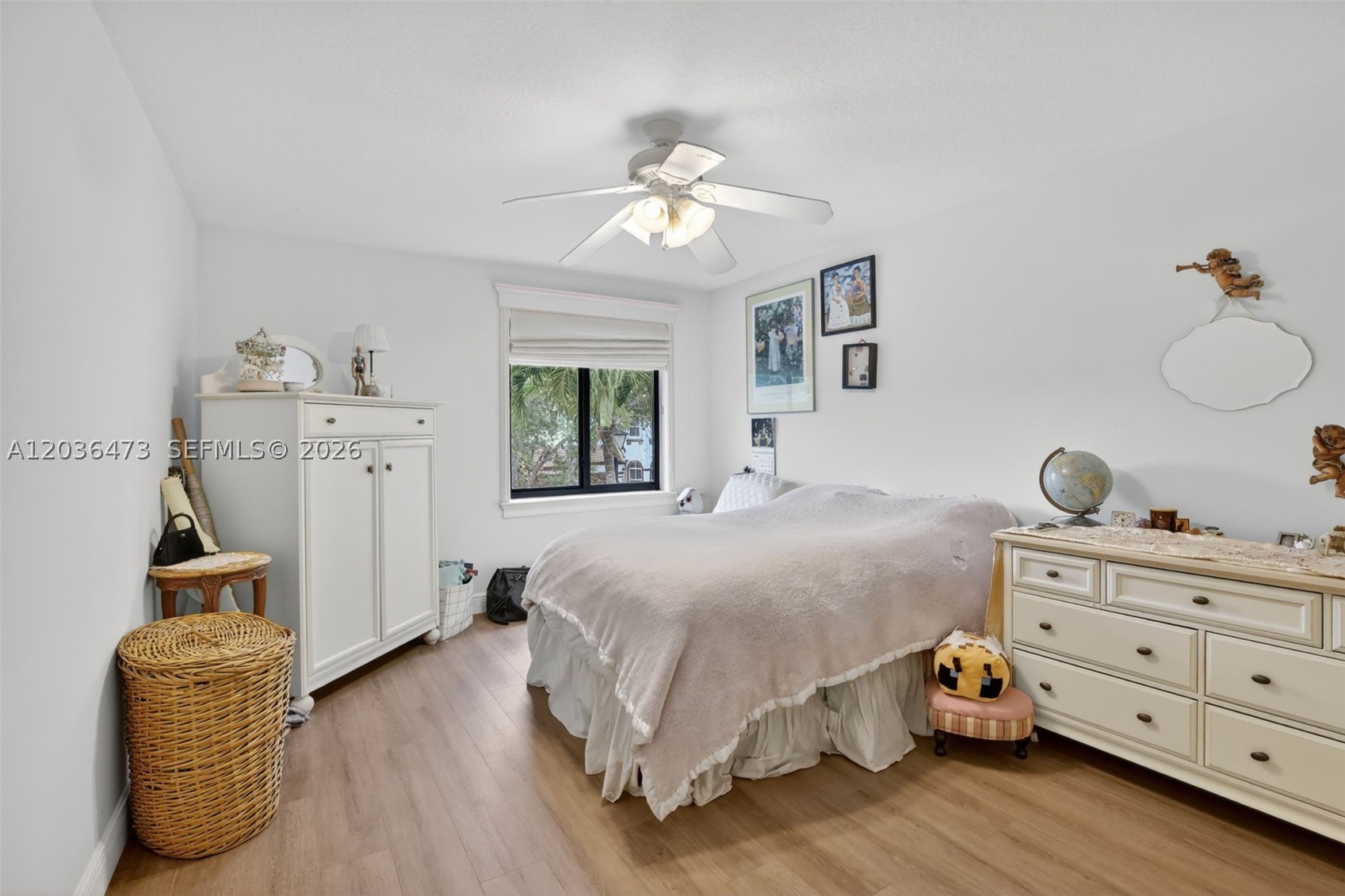 16711 SW 14th St, Pembroke Pines FL 33027