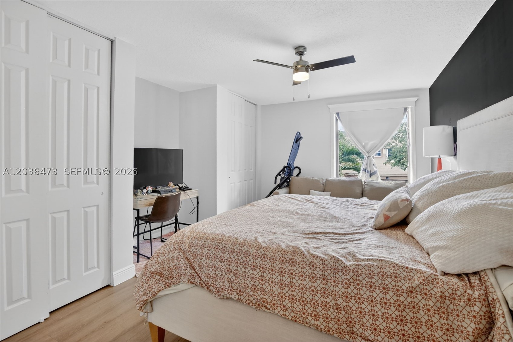 16711 SW 14th St, Pembroke Pines FL 33027