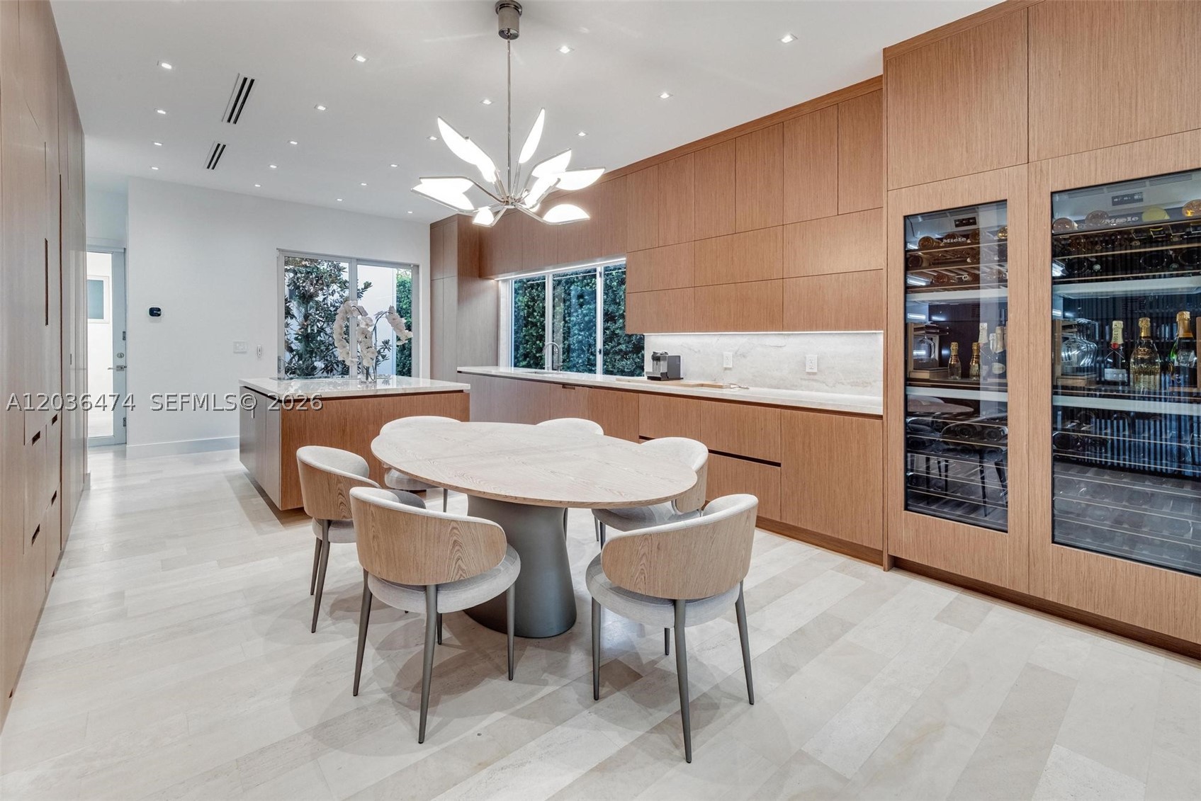 470 S Shore Dr, Miami Beach FL 33141