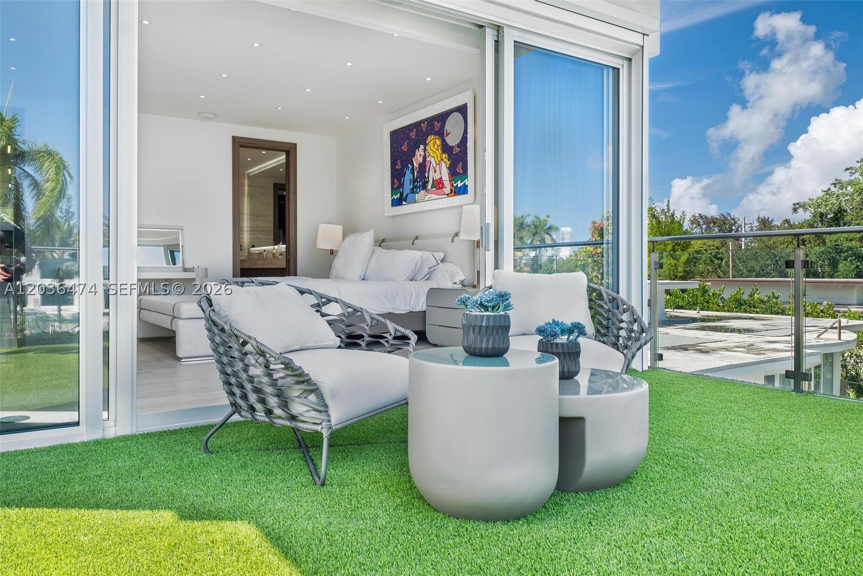 470 S Shore Dr, Miami Beach FL 33141