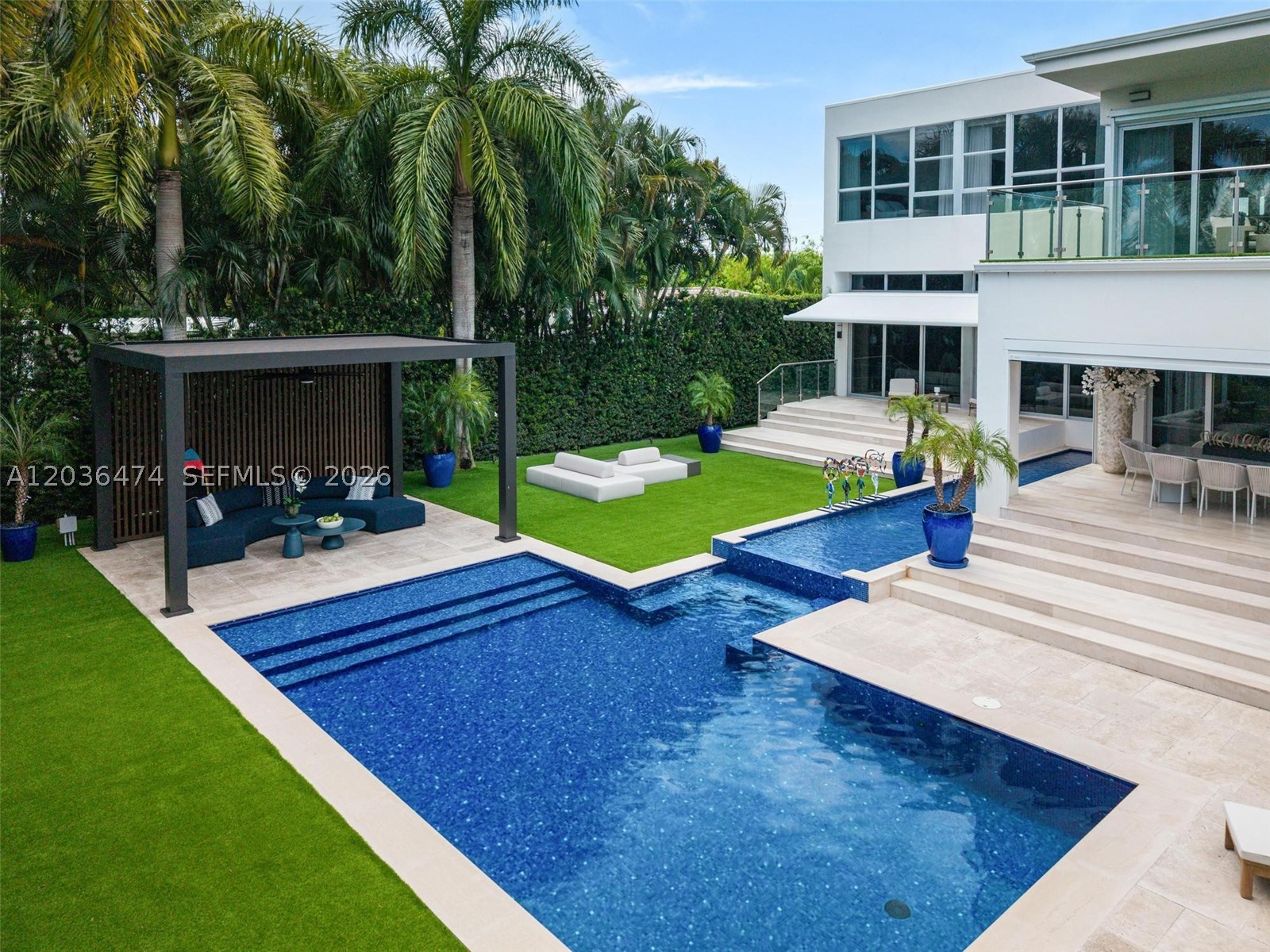 470 S Shore Dr, Miami Beach FL 33141