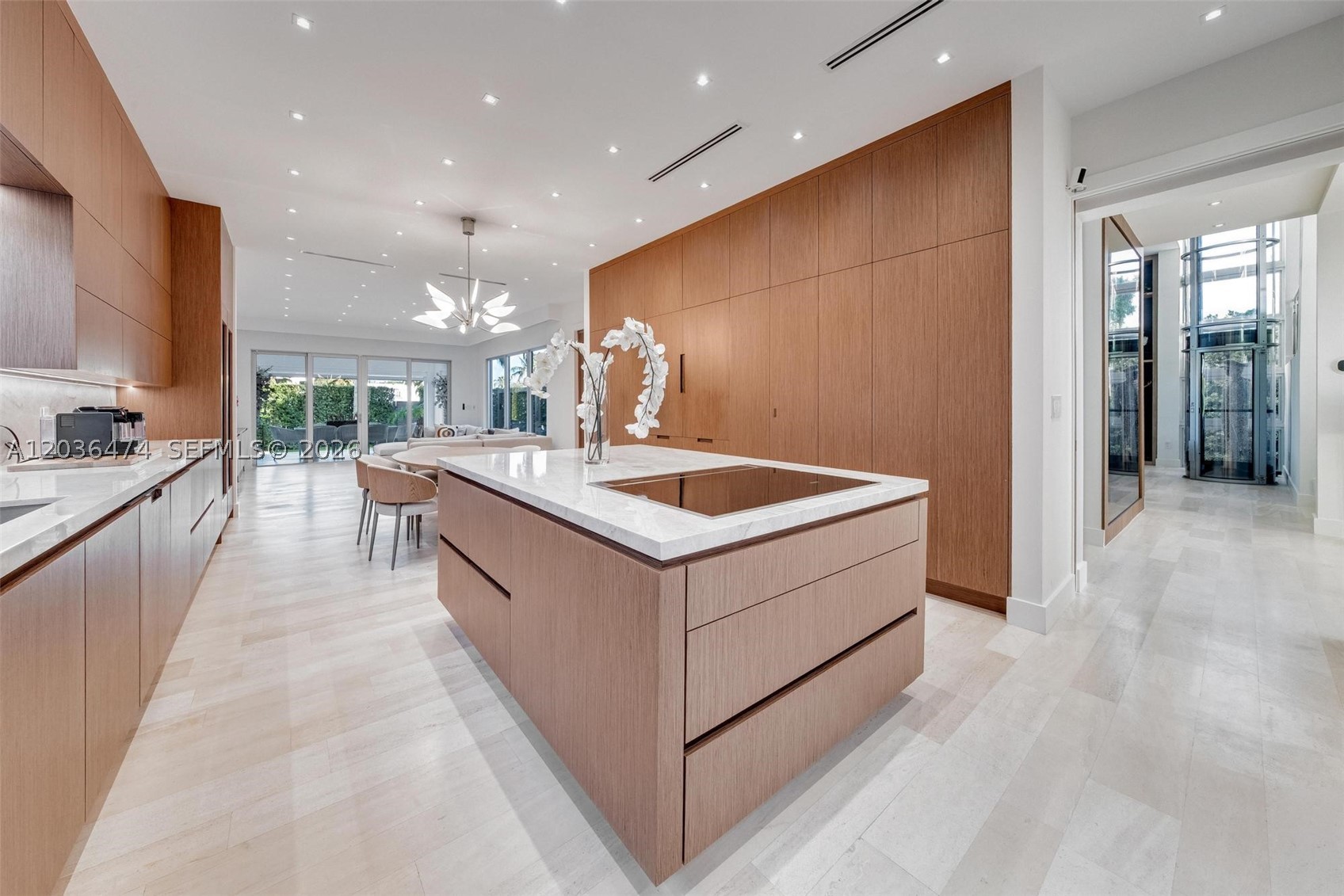 470 S Shore Dr, Miami Beach FL 33141