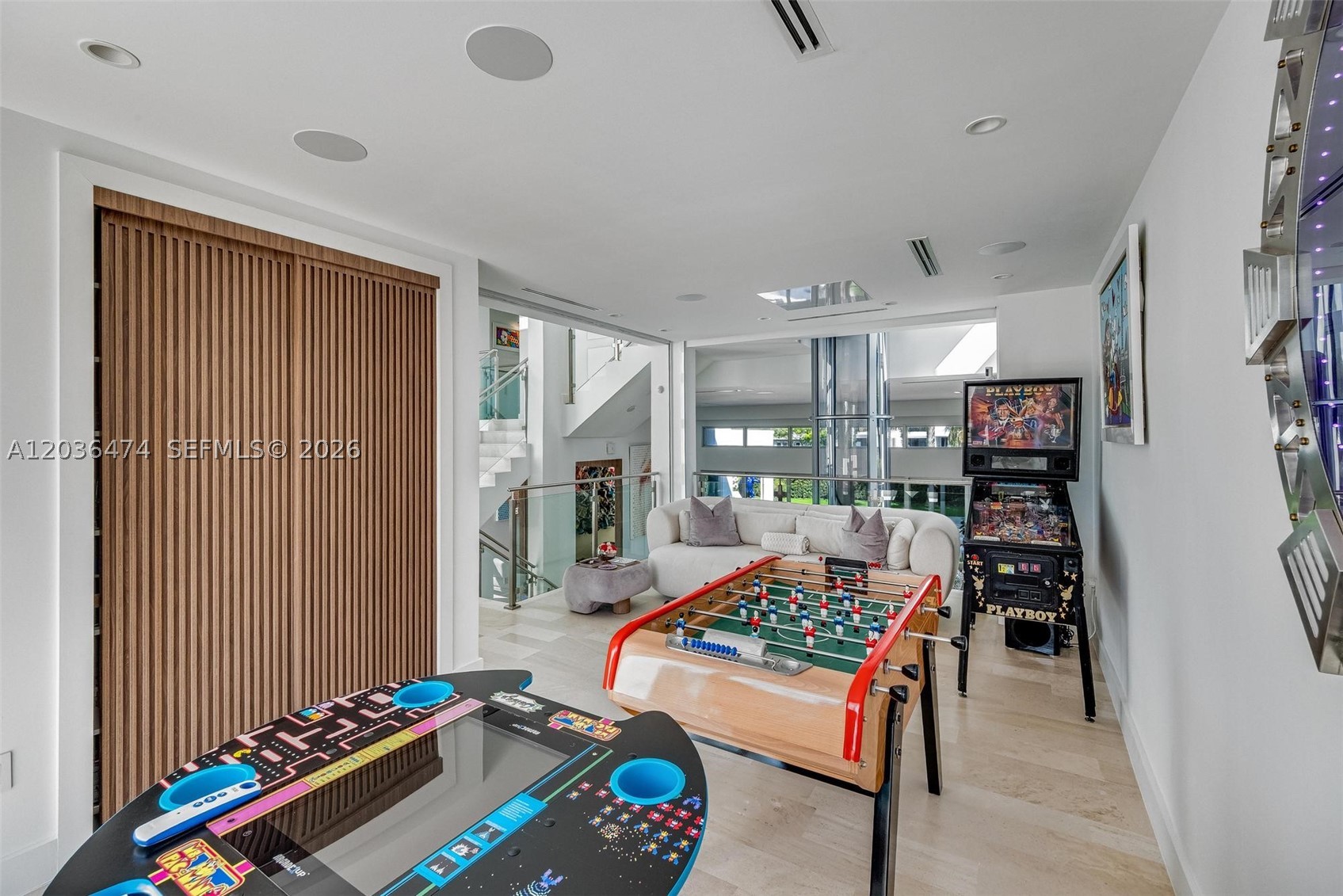 470 S Shore Dr, Miami Beach FL 33141