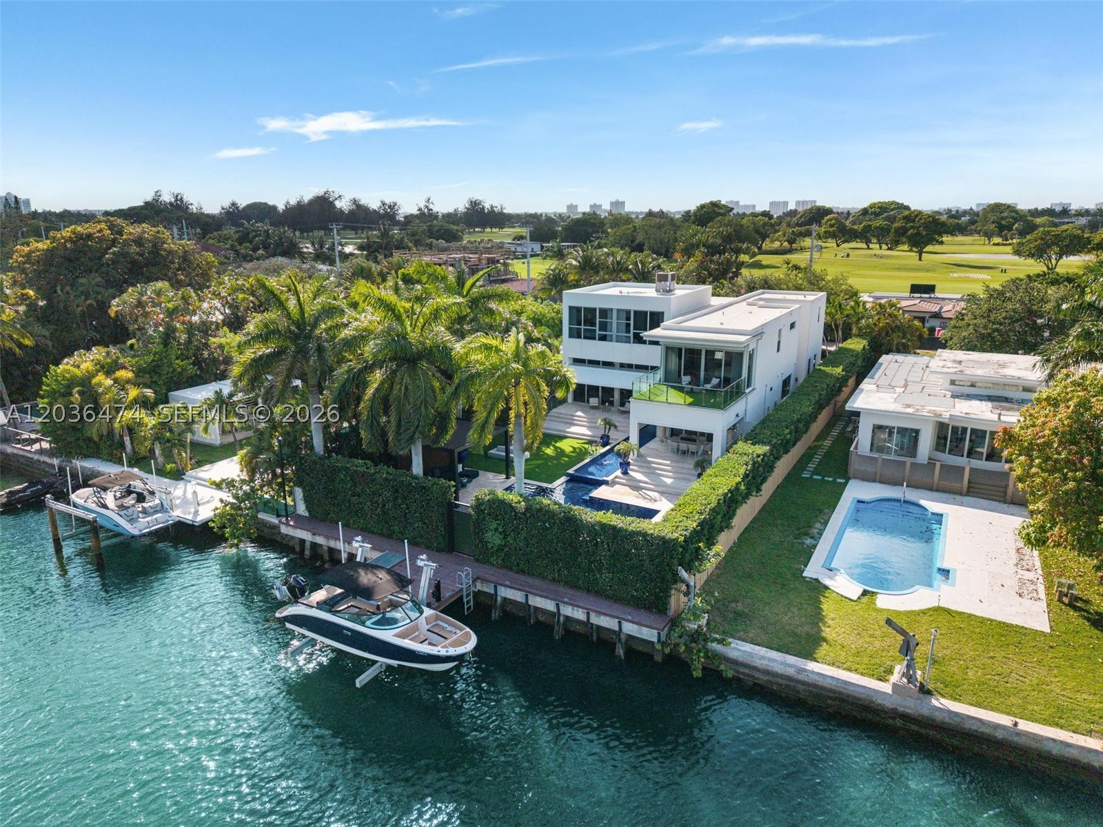 470 S Shore Dr, Miami Beach FL 33141