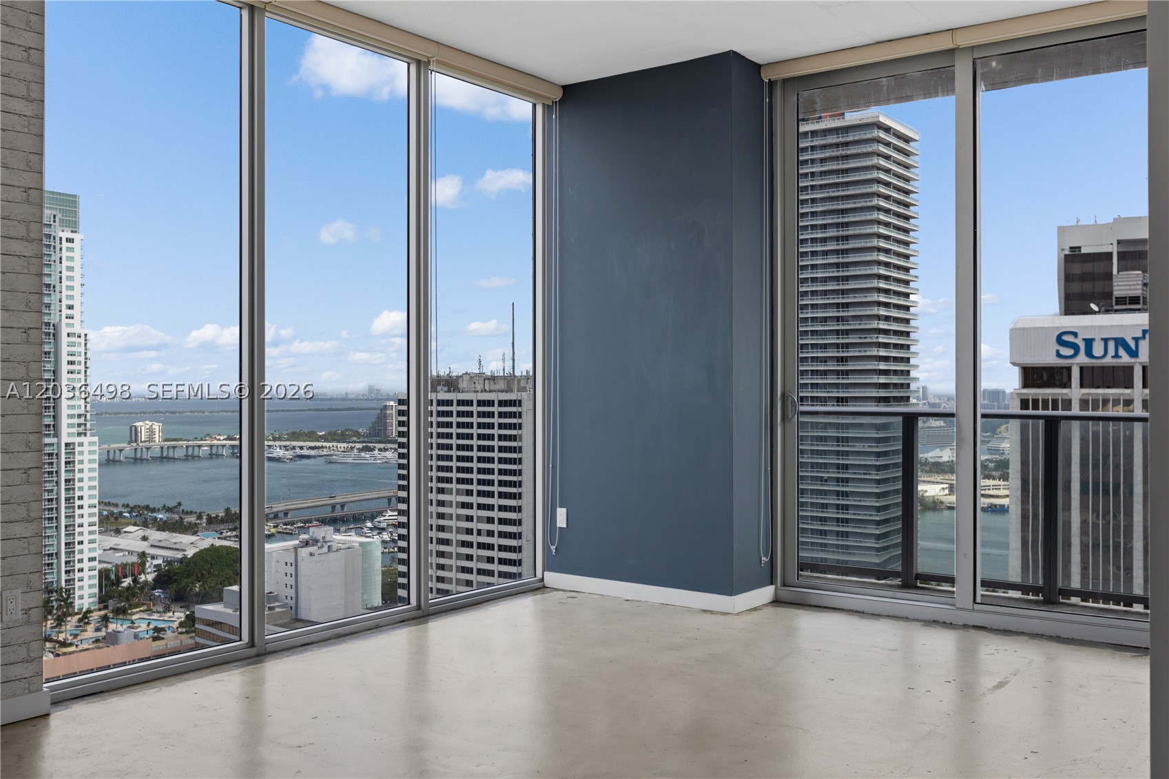 151 SE 1st St #3202, Miami FL 33131