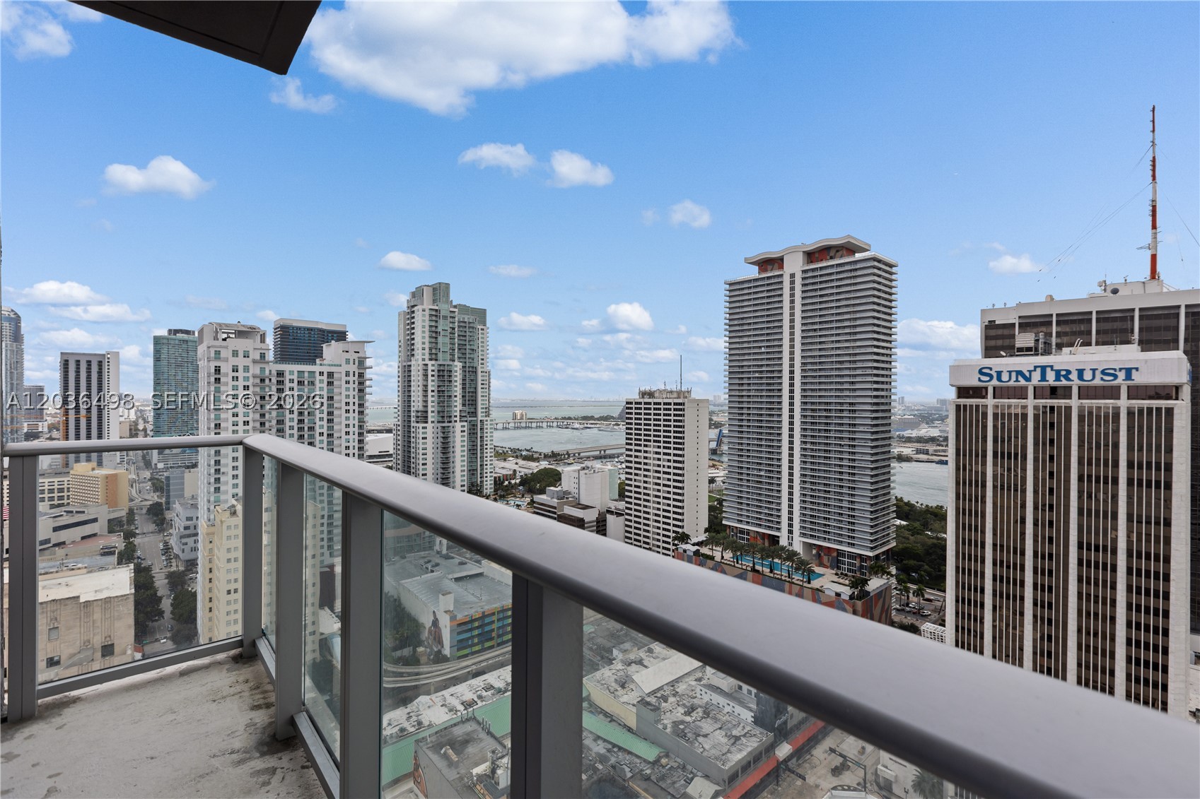 151 SE 1st St #3202, Miami FL 33131