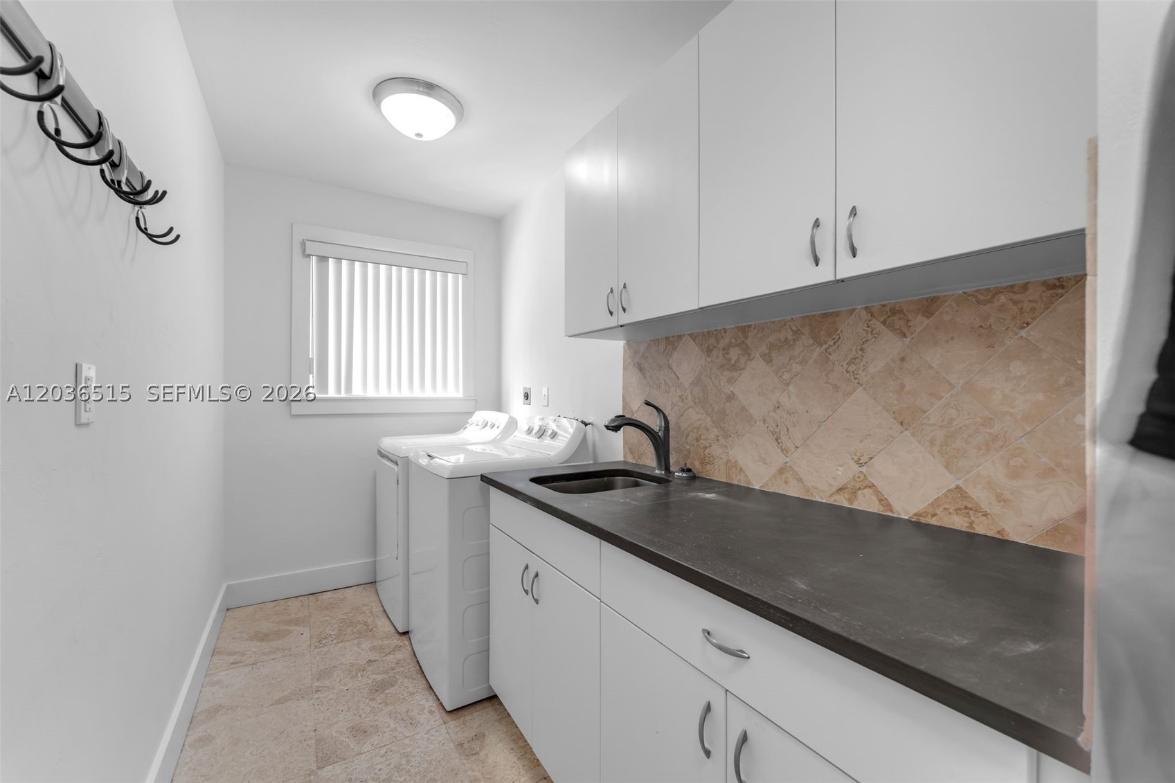 7711 SW 47th Ave, Coral Gables FL 33143