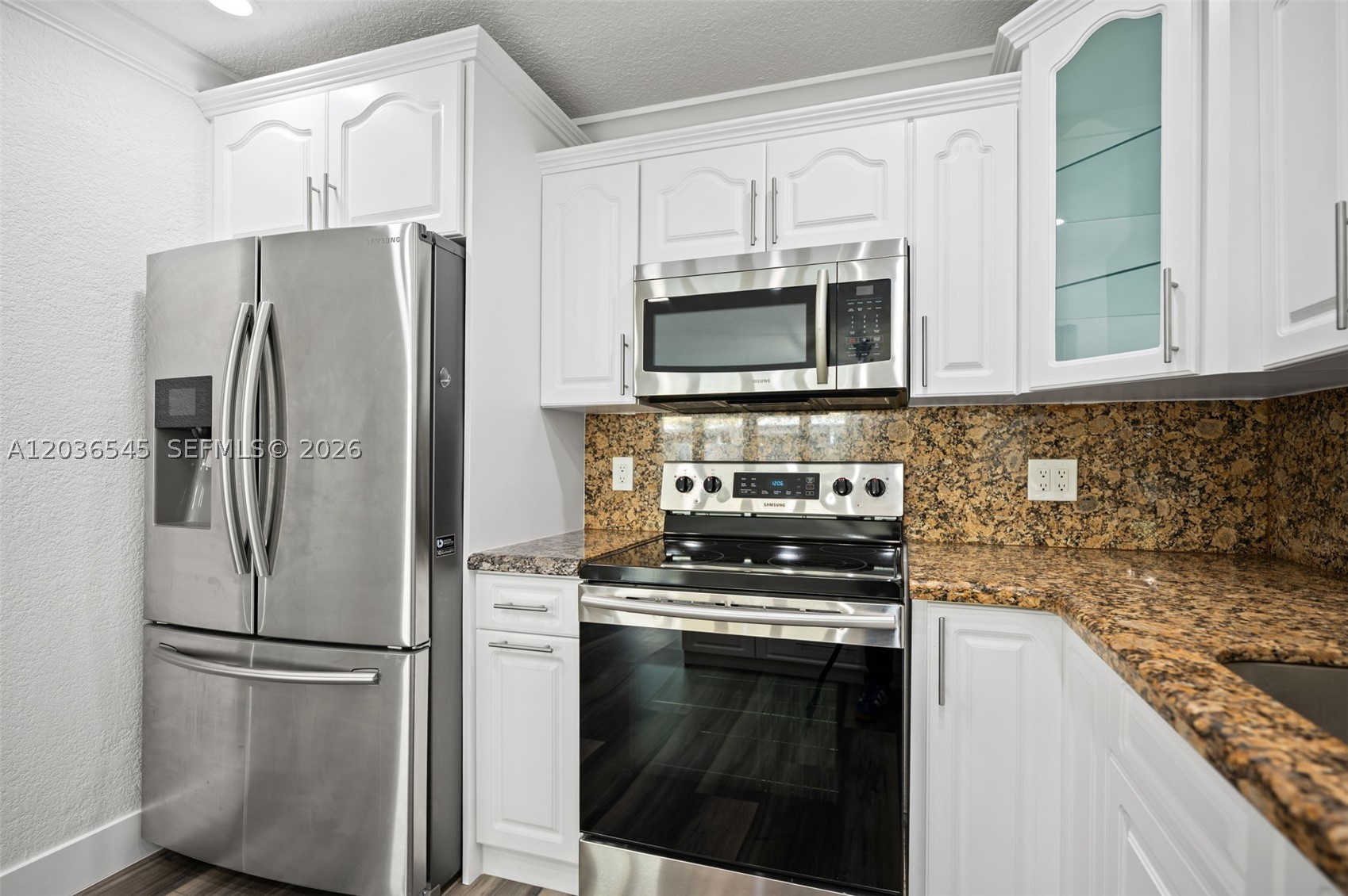 6832 W 2nd Ct #6832, Hialeah FL 33014