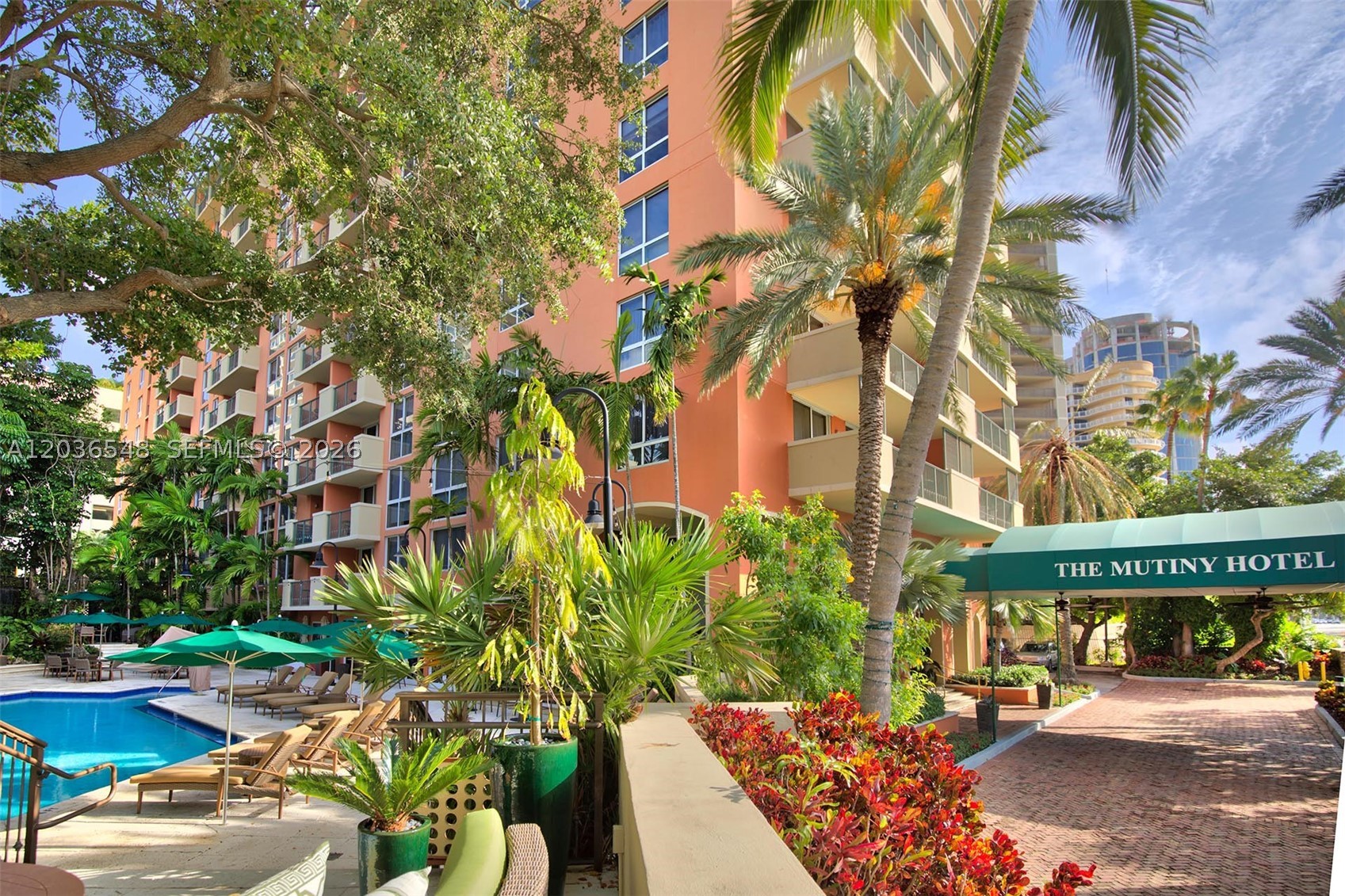 2951 S Bayshore Dr #316, Miami FL 33133