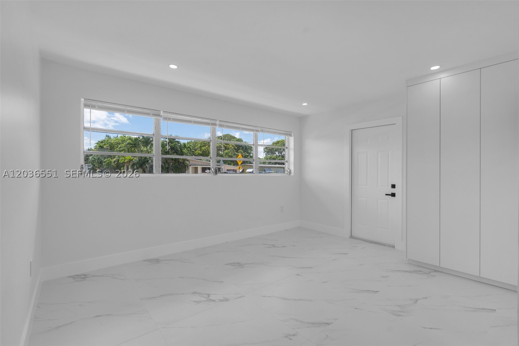 19425 NW 39th Ave, Miami Gardens FL 33055