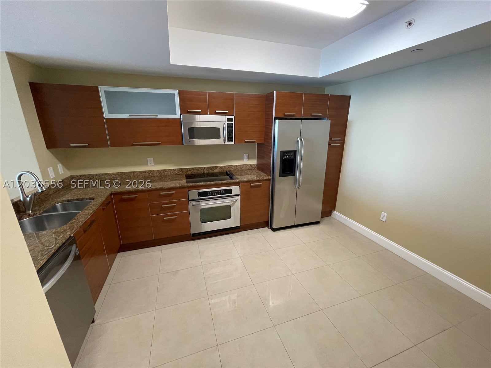 3330 NE 190th St #1312, Aventura FL 33180