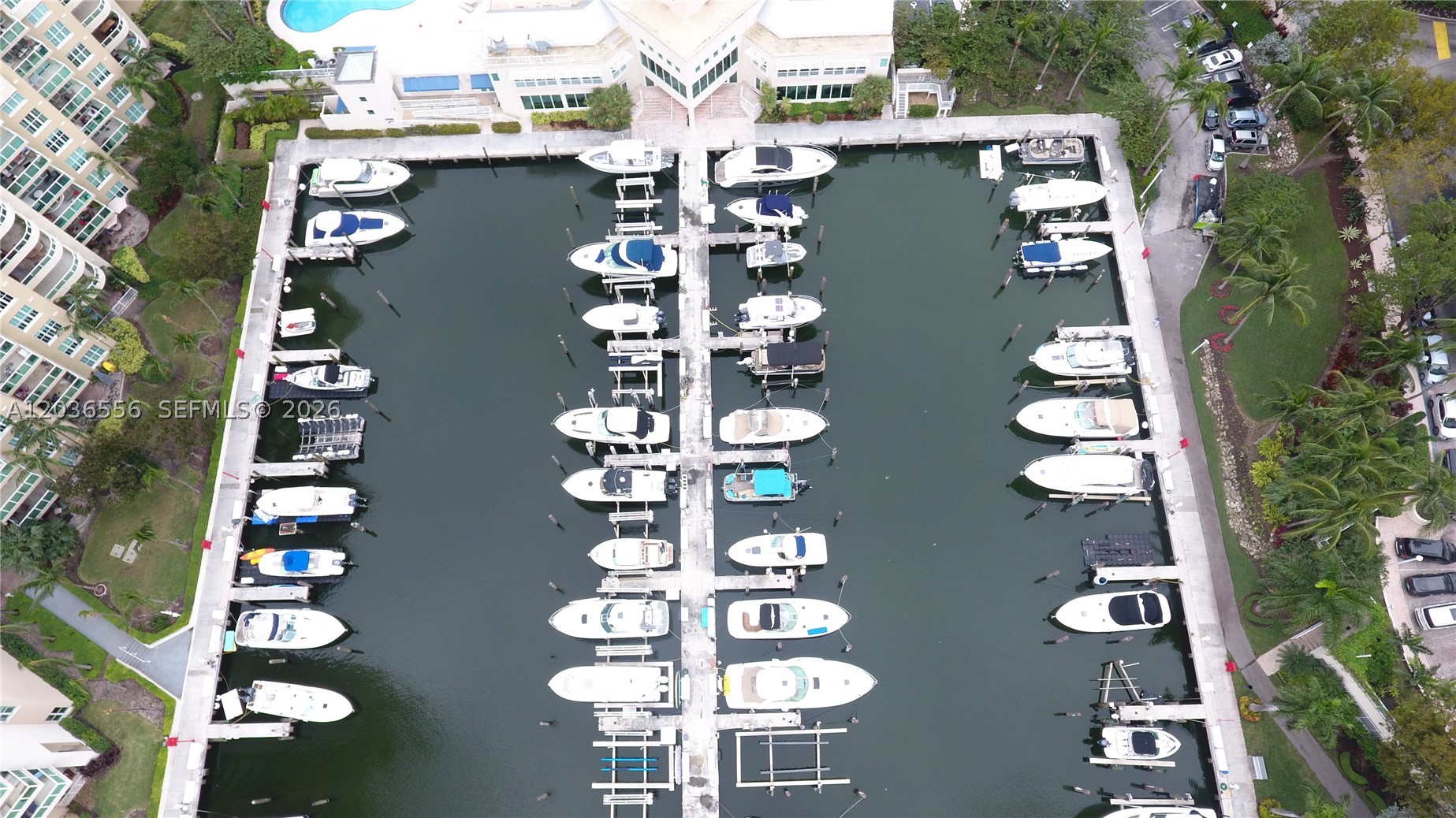 3330 NE 190th St #1312, Aventura FL 33180