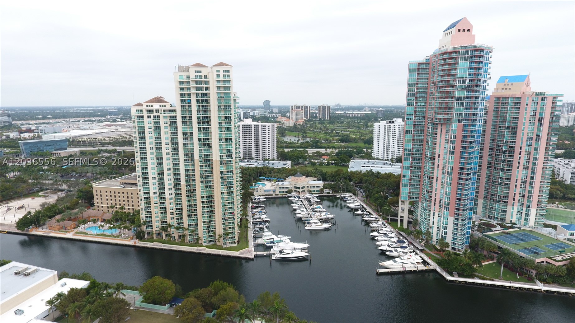 3330 NE 190th St #1312, Aventura FL 33180