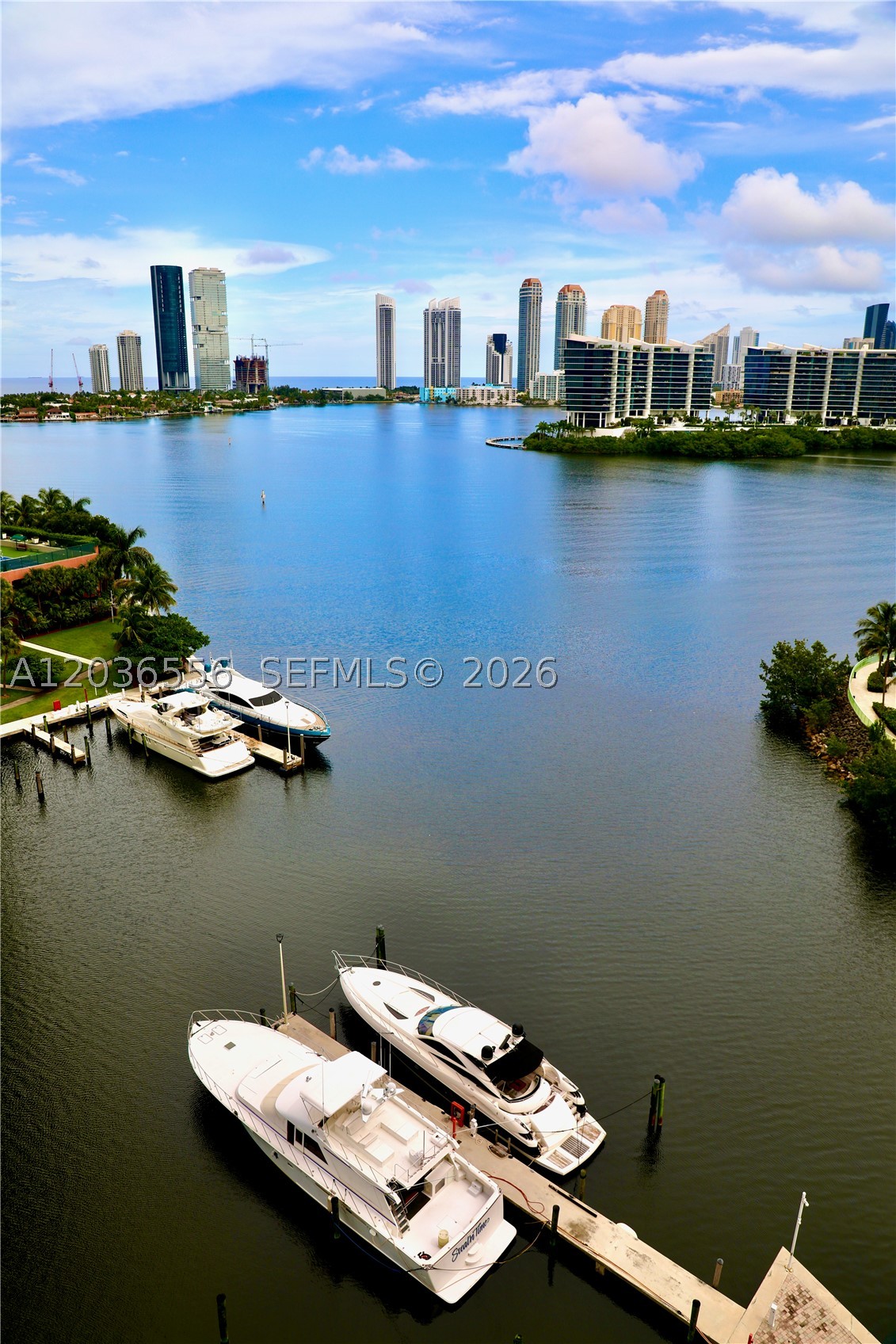 3330 NE 190th St #1312, Aventura FL 33180