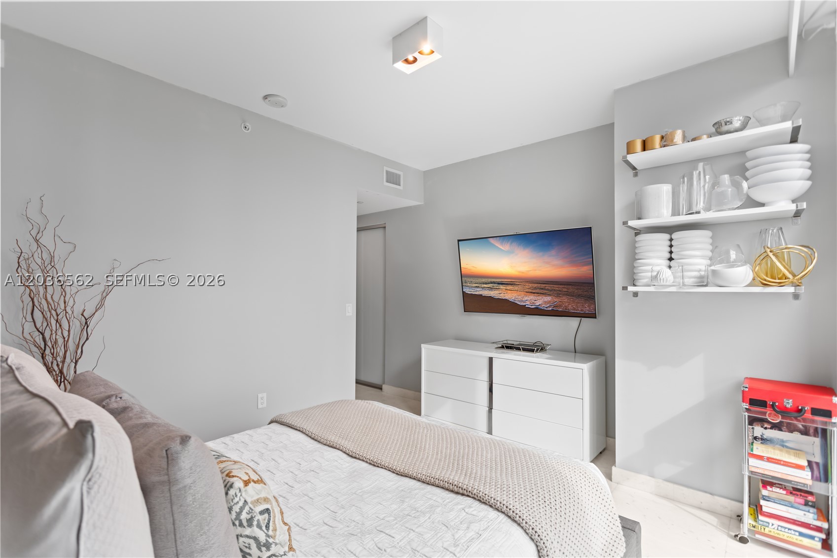 1080 Brickell Ave #3300, Miami FL 33131