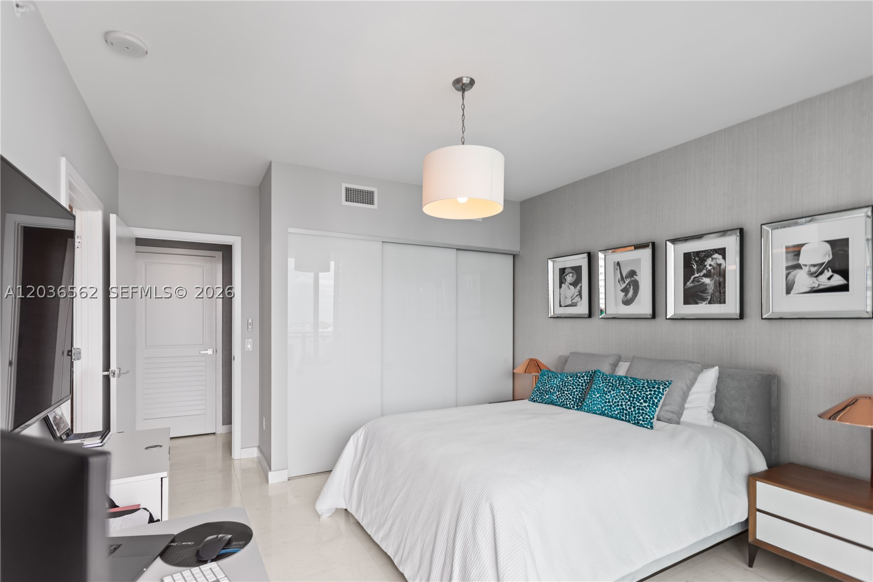 1080 Brickell Ave #3300, Miami FL 33131