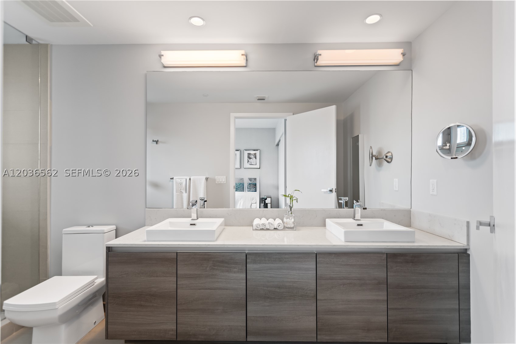 1080 Brickell Ave #3300, Miami FL 33131
