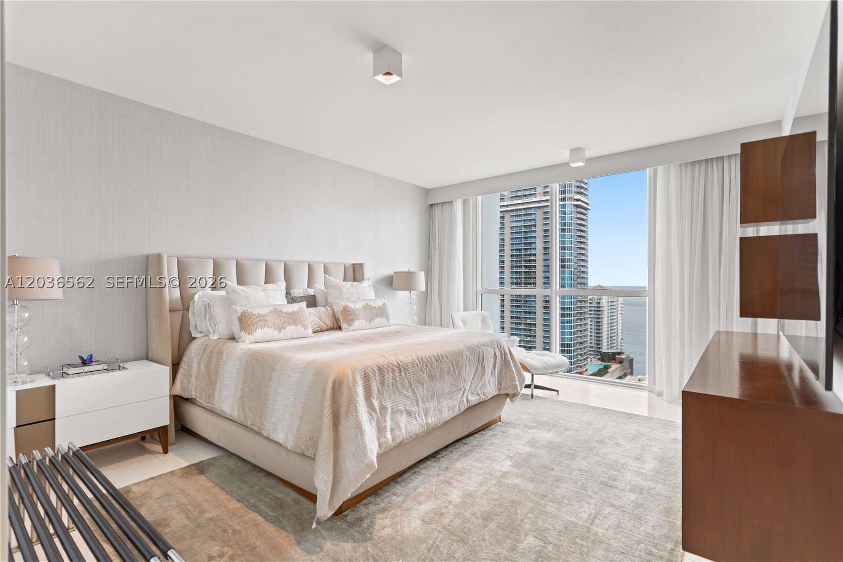 1080 Brickell Ave #3300, Miami FL 33131