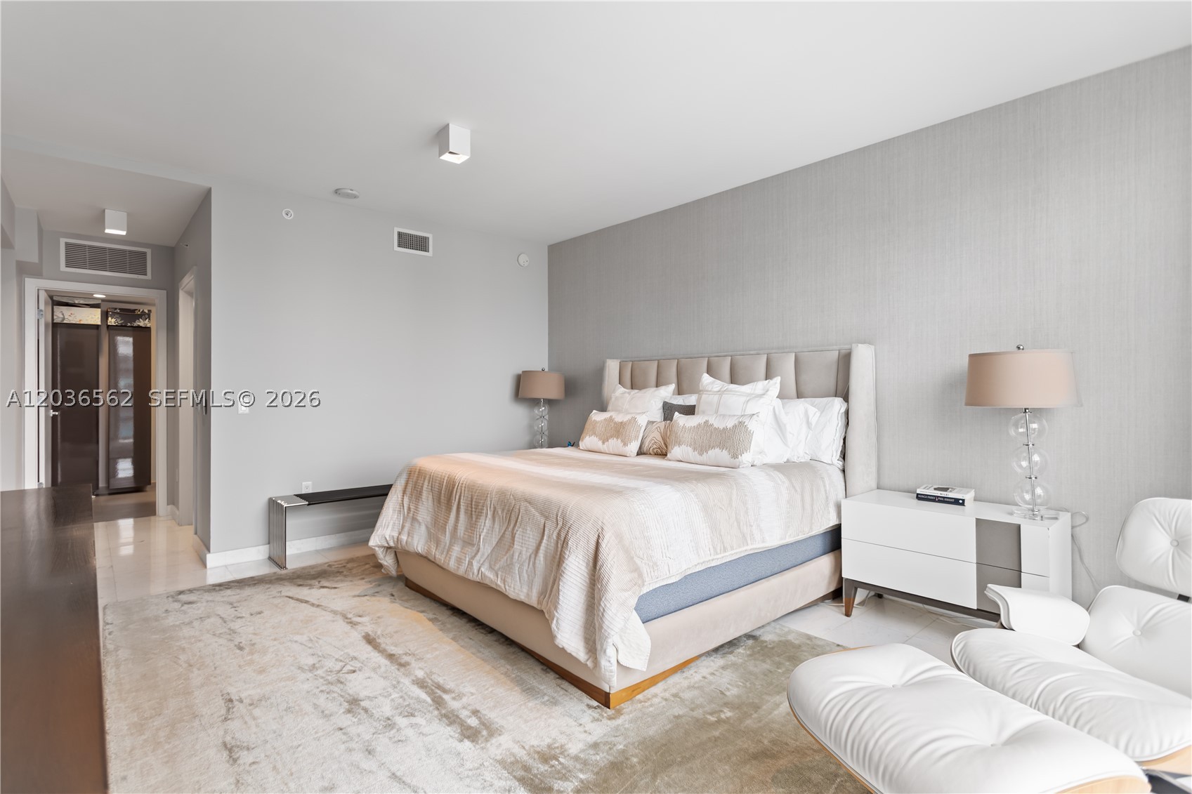 1080 Brickell Ave #3300, Miami FL 33131