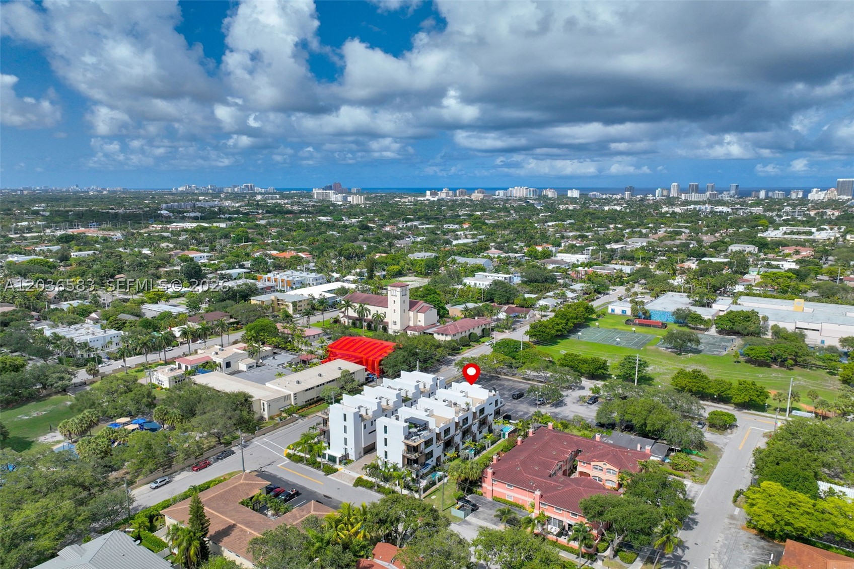 820 NE 2nd St #1, Fort Lauderdale FL 33301