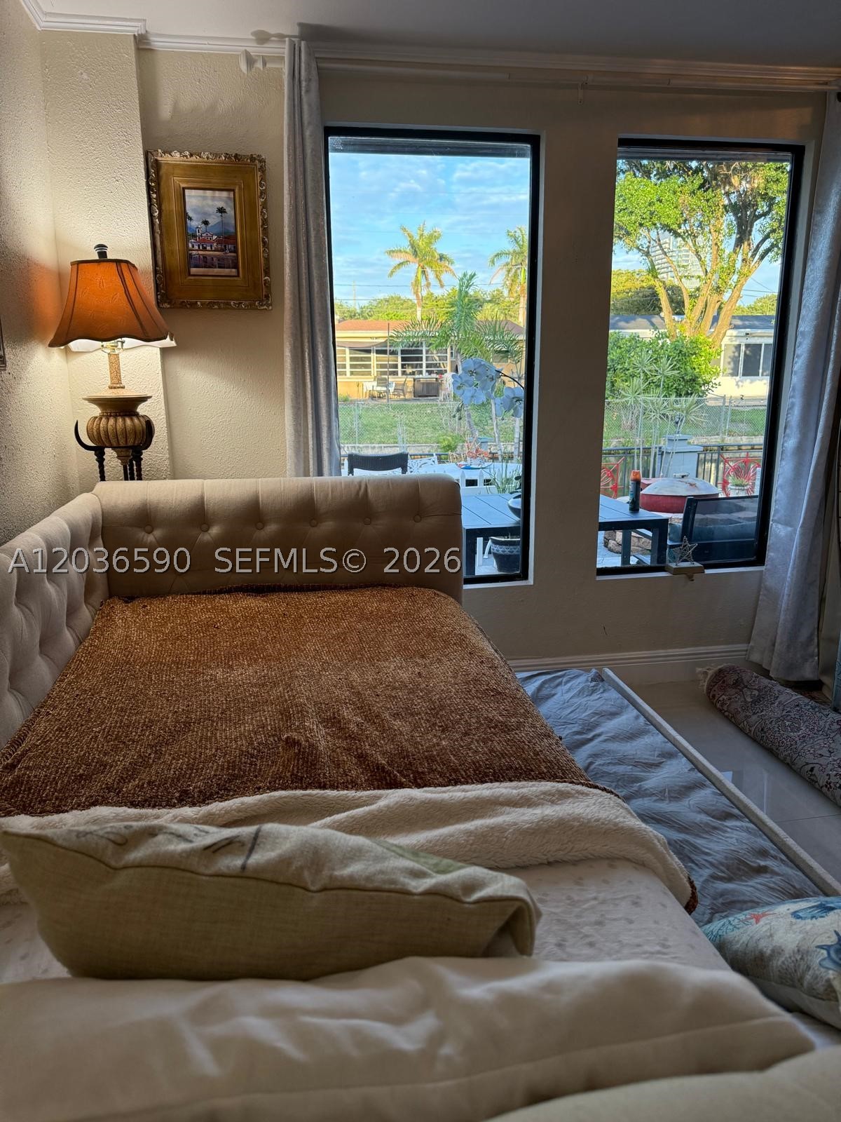 707 SW 3rd Ave, Hallandale Beach FL 33009