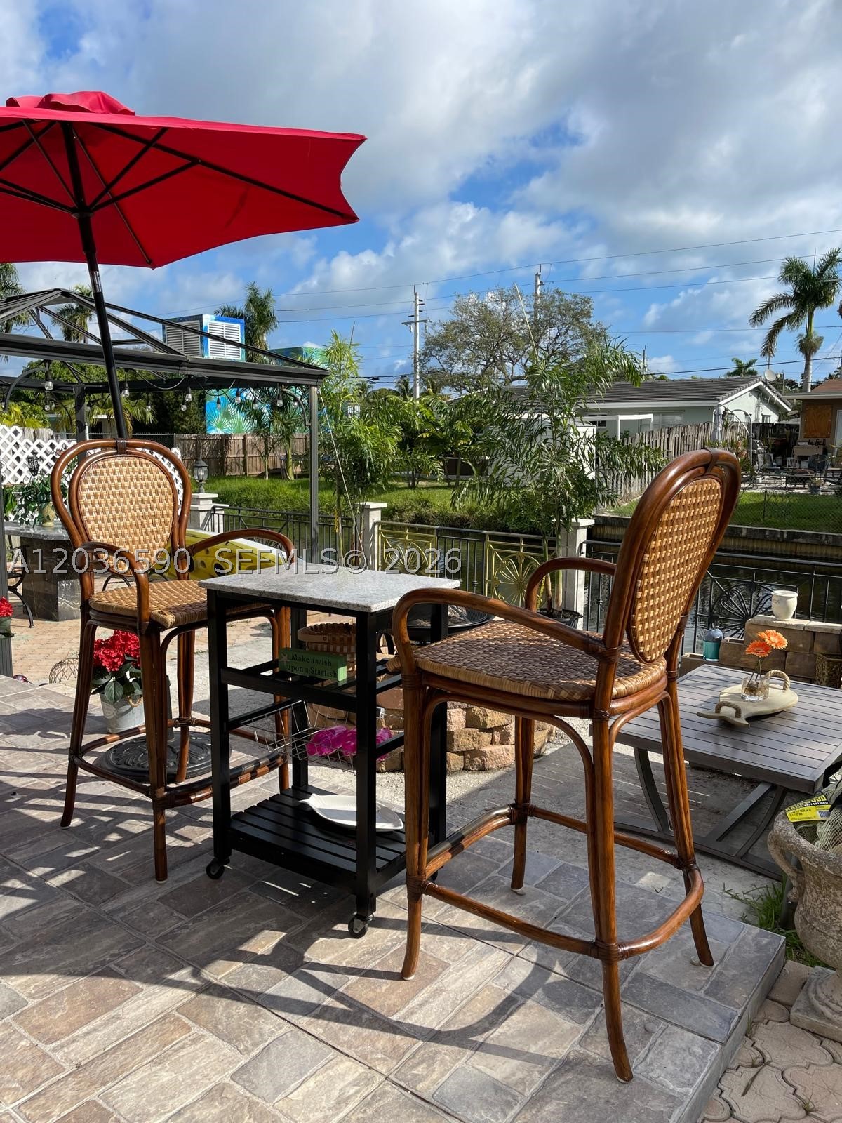 707 SW 3rd Ave, Hallandale Beach FL 33009