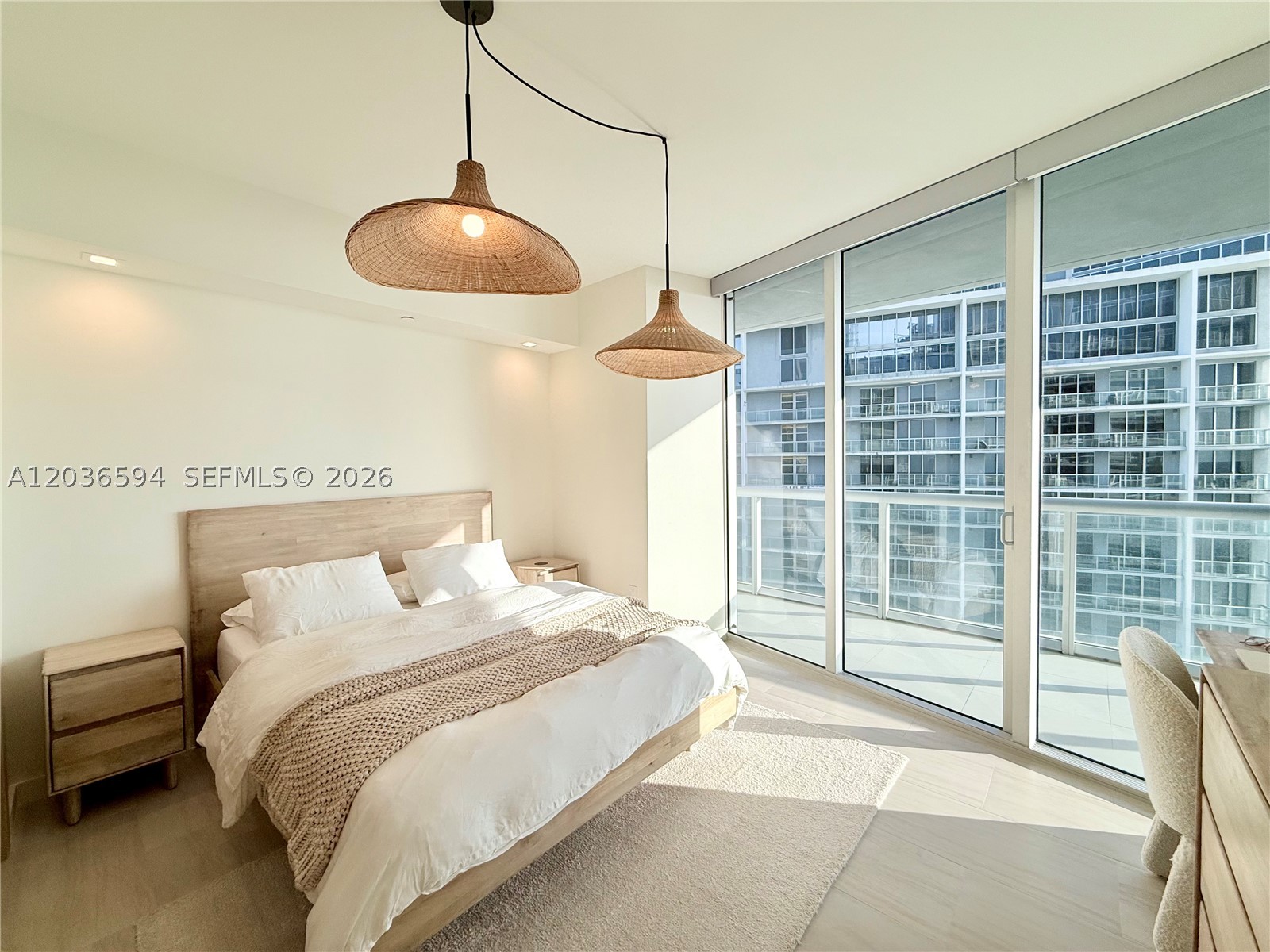 495 Brickell Ave #5106, Miami FL 33131