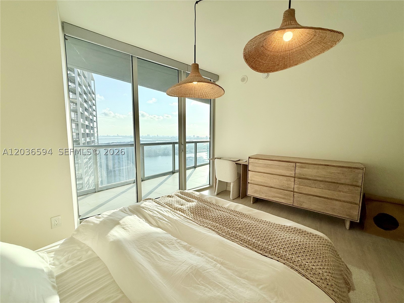 495 Brickell Ave #5106, Miami FL 33131
