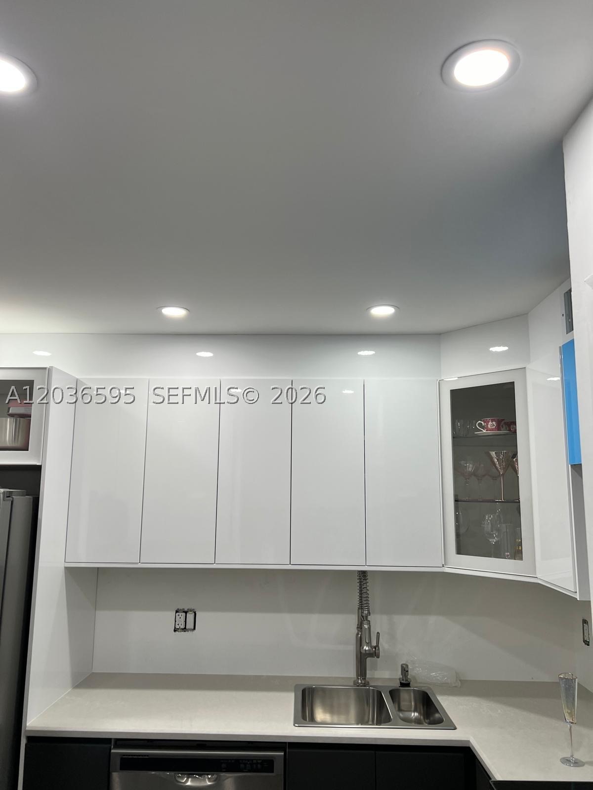 4164 INVERRARY DR #1004, Lauderhill FL 33319