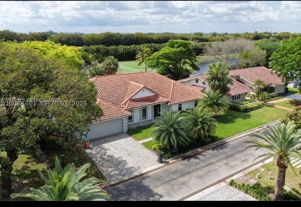 4934 NW 94th Doral Pl, Doral FL 33178