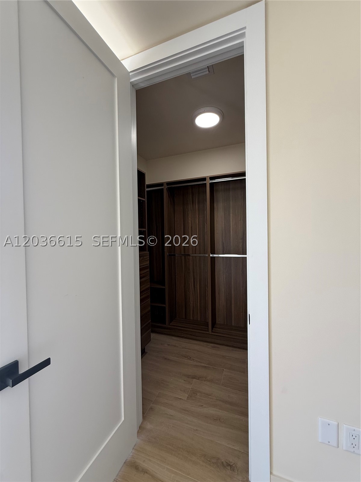 3326 Elizabeth St, Miami FL 33133