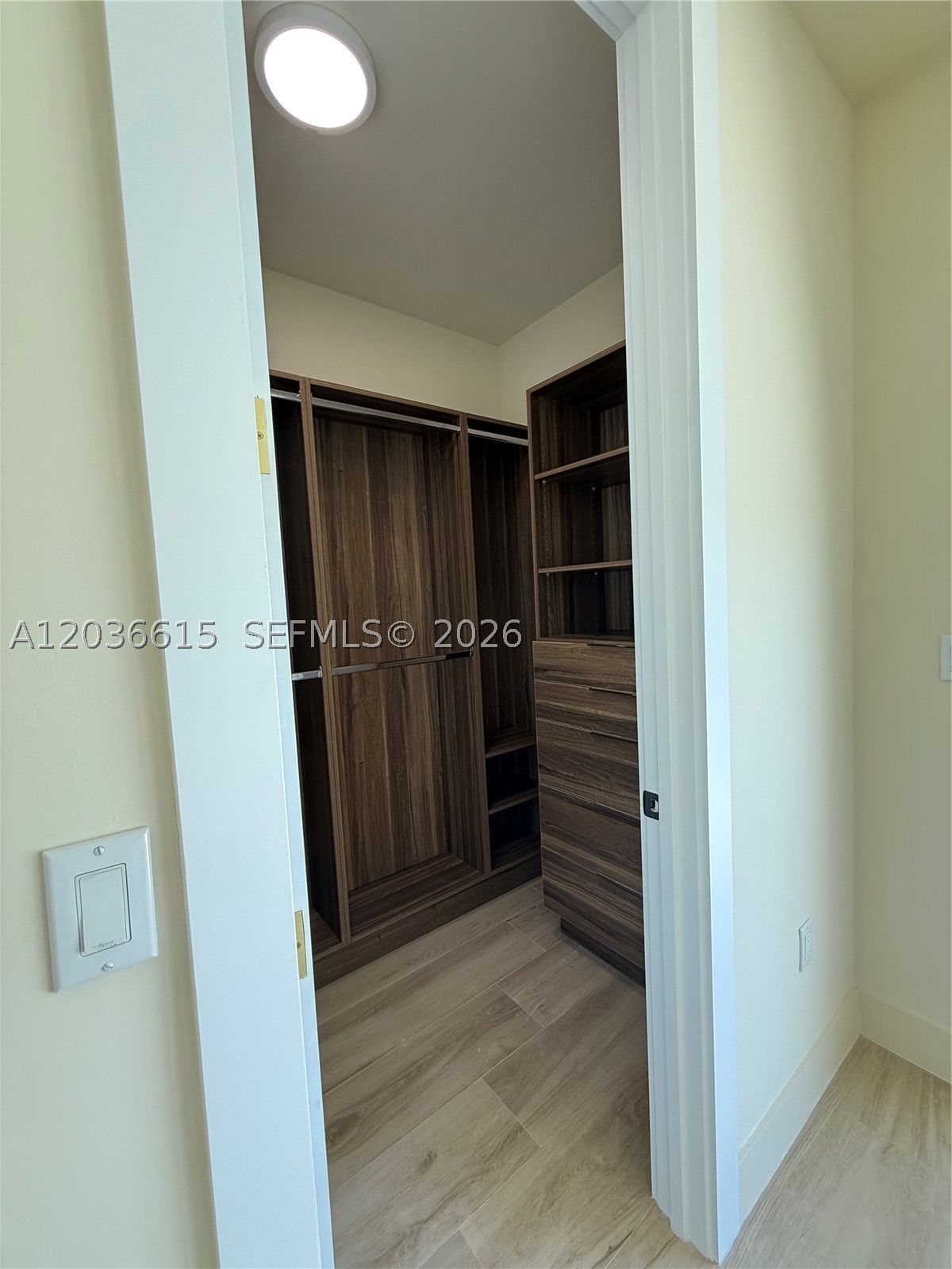 3326 Elizabeth St, Miami FL 33133