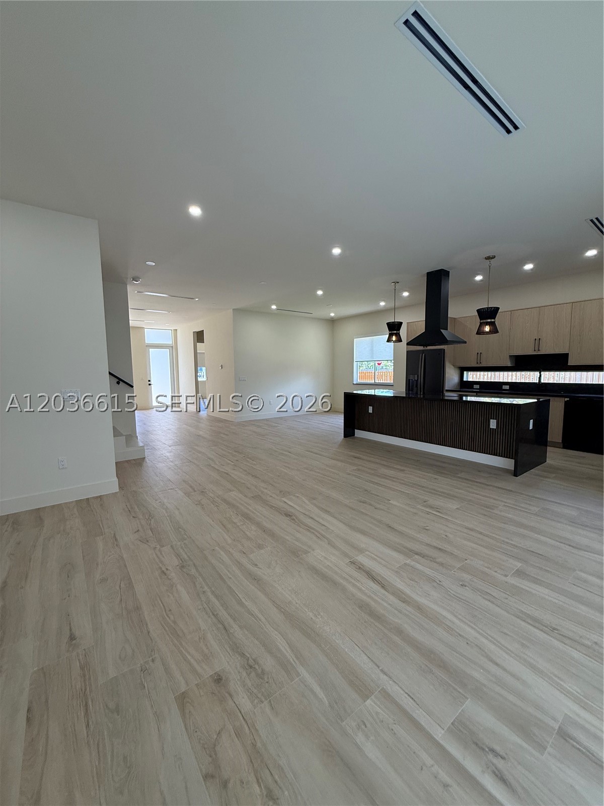 3326 Elizabeth St, Miami FL 33133